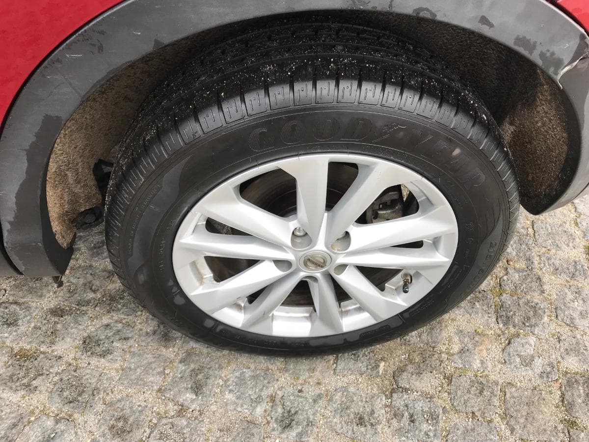 Nissan Qashqai 1.5DCI · Ano 2015 — image 26