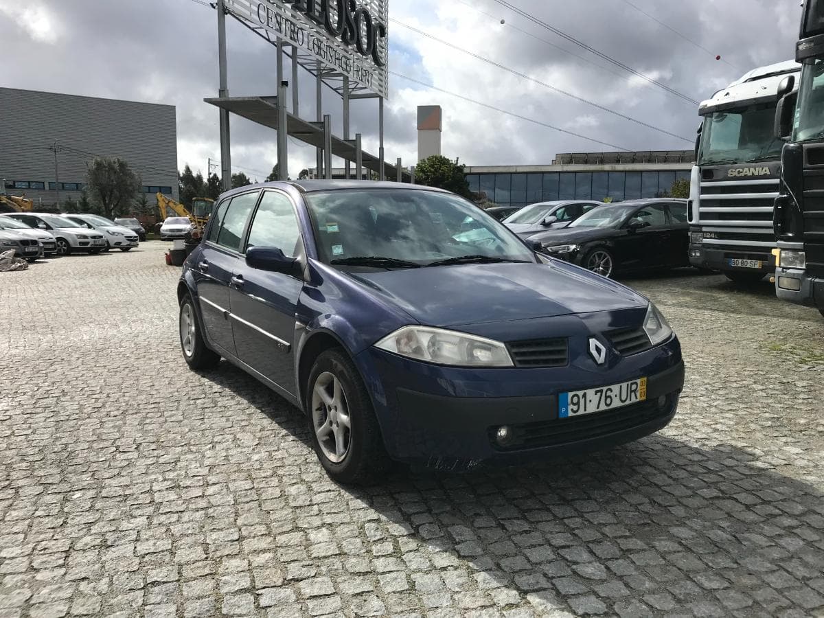 Renault Mégane 1.5 DCI · Ano 2003 — imagen 1