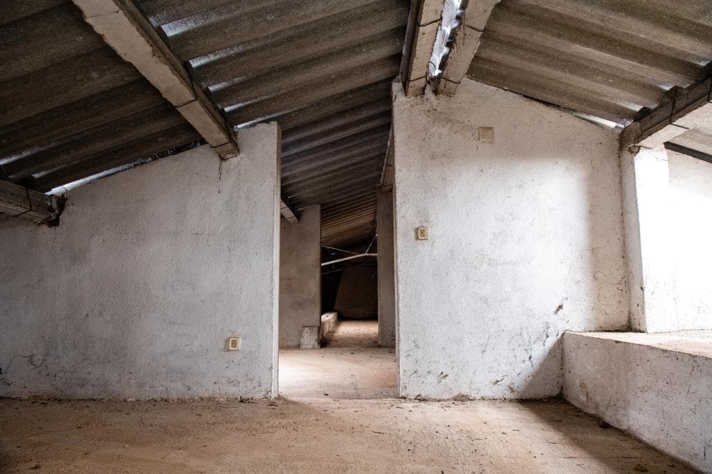 Moradia V3 (Reabilitação) · Abrantes, Santarém — image 26