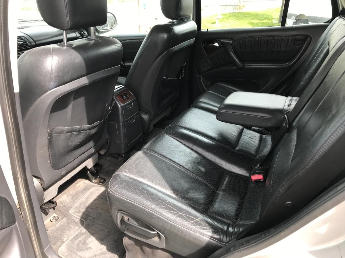 Mercedes-Benz ML 270 CDI · Ano 2001 — image 27
