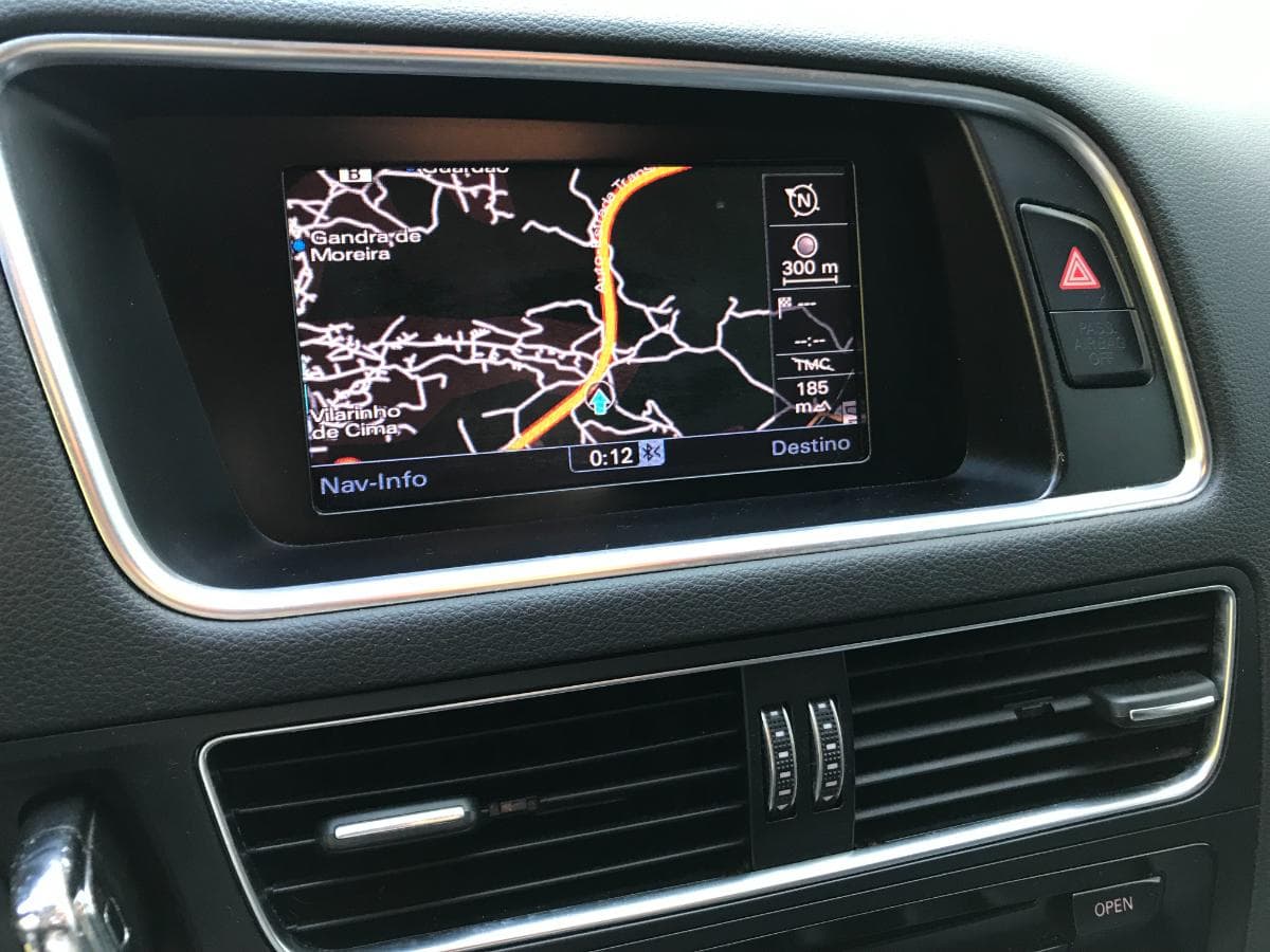 Audi Q5 2.0 TDI · Ano 2012 — imagem 31
