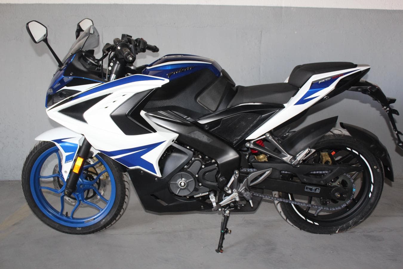 Bajaj Pulsar RS200 — imagen 5