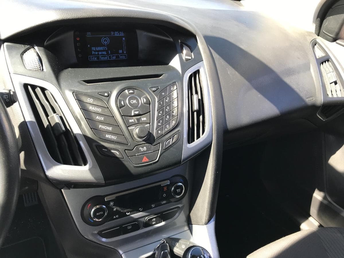 Ford Focus 1.6TDCI · Ano 2013 — imagem 20