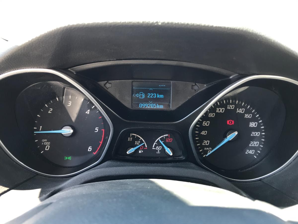 Ford Focus 1.6TDCI · Ano 2013 — imagem 28
