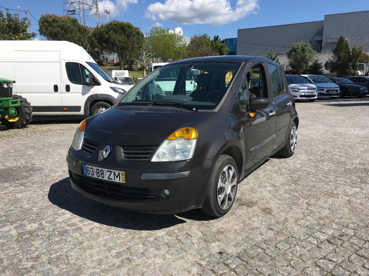 Renault Modus 1.2 · Ano 2005 — imagem 3