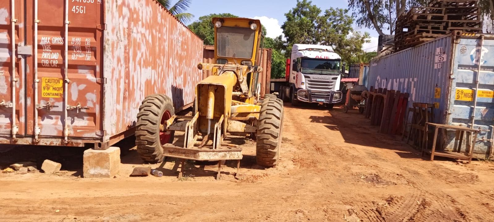 Niveladora John Deere 570A- 07996T — imagem 11