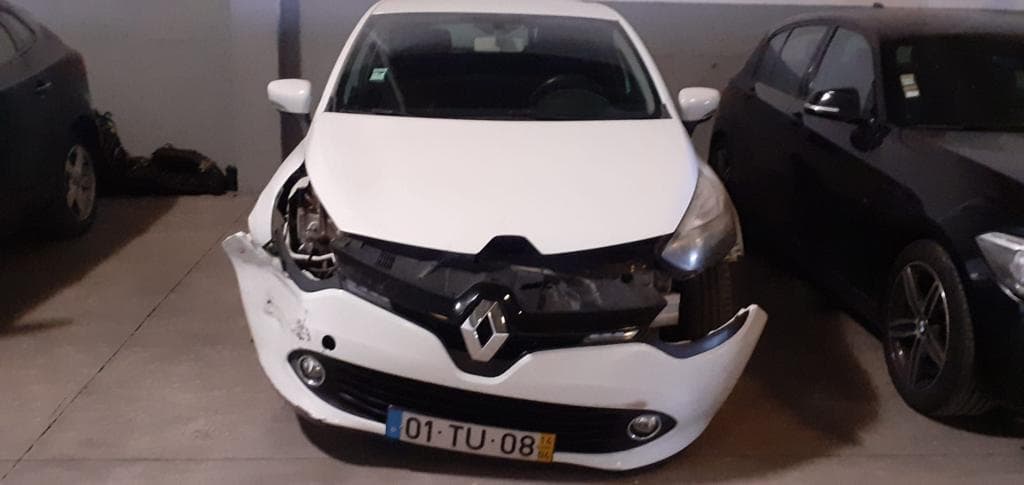 Renault Clio 1.5DCI · Ano 2014 — imagen 4