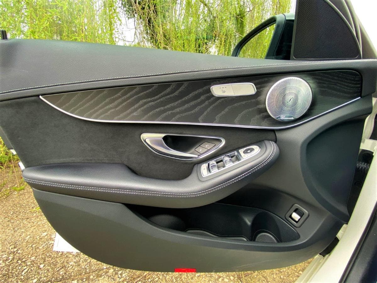 Mercedes-Benz AMG C220 · Full Extras — imagen 12