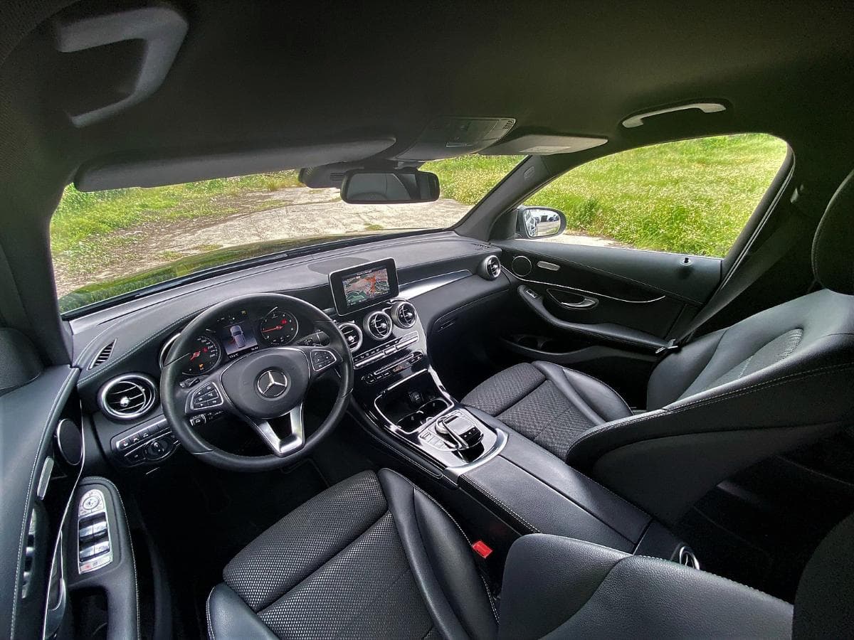 Mercedes-Benz GLC 250 V-4 Matic · Full Extras — imagen 10
