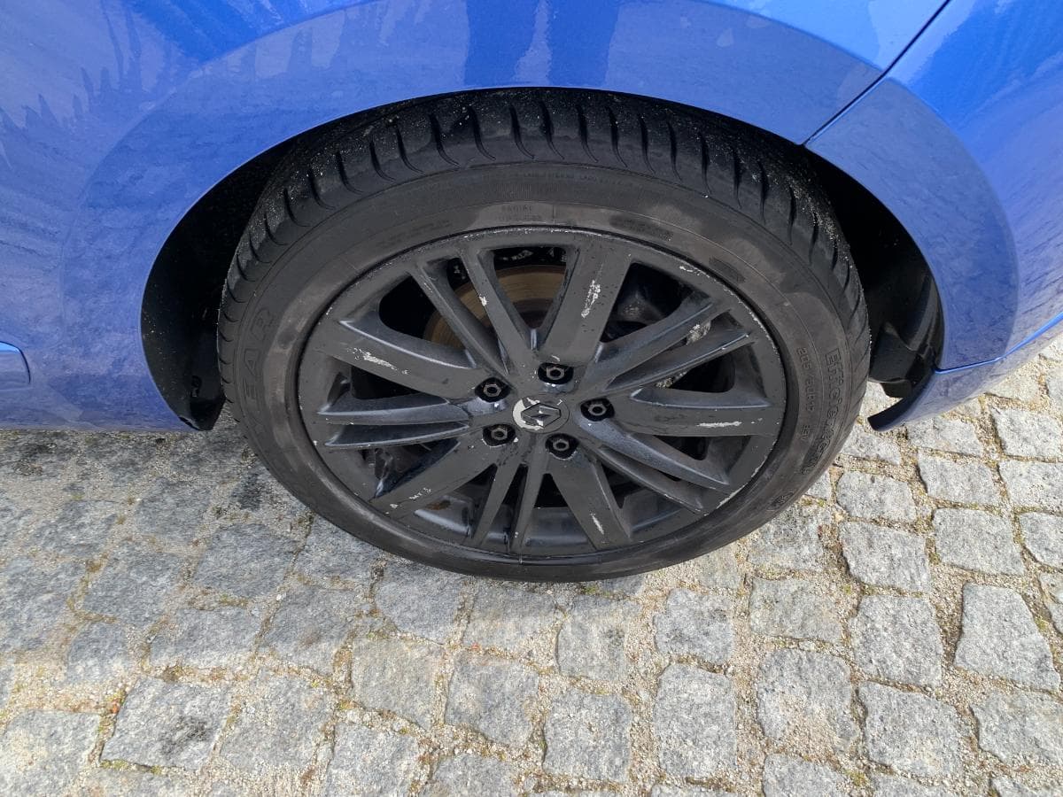 Renault Mégane Coupé 1.6 DCI GT Line · Ano 2012 — image 15