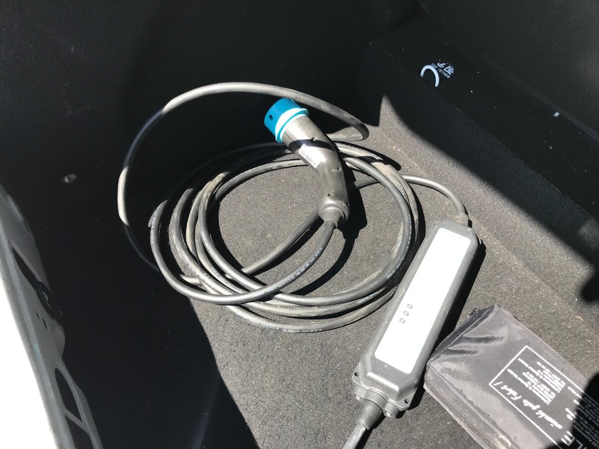Renault Zoe · Ano 2019 — image 10