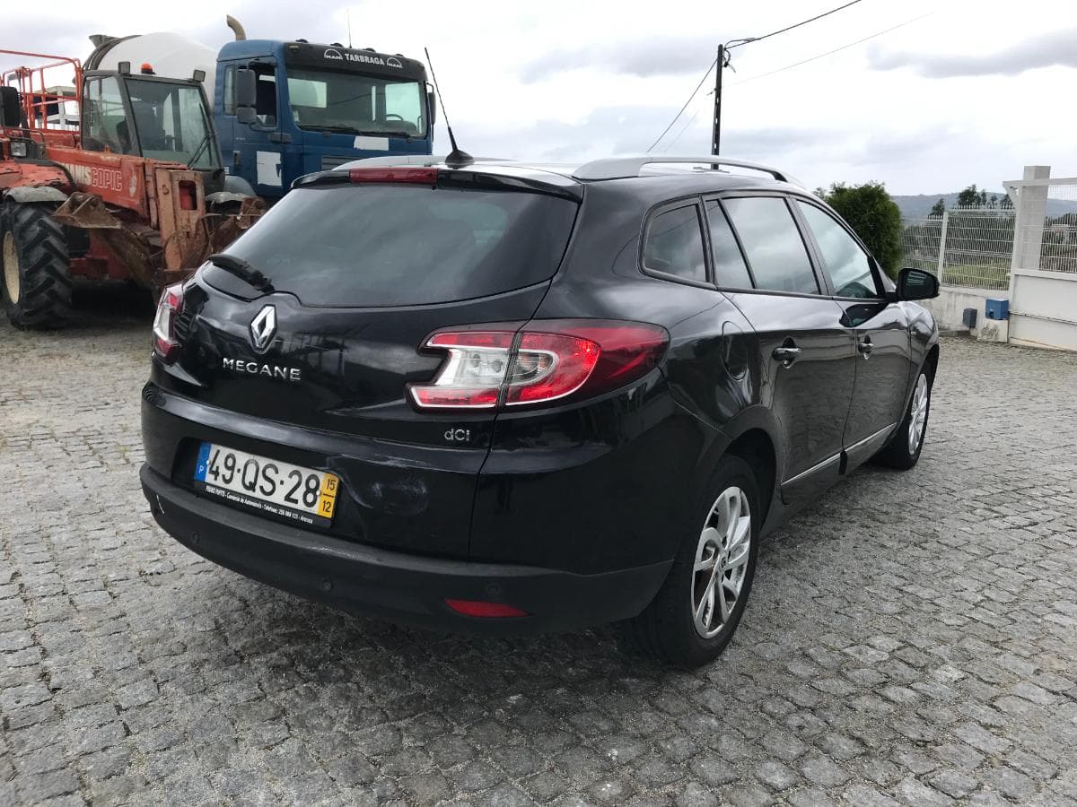Renault Mégane 1.5DCI · Ano 2015 — imagem 5