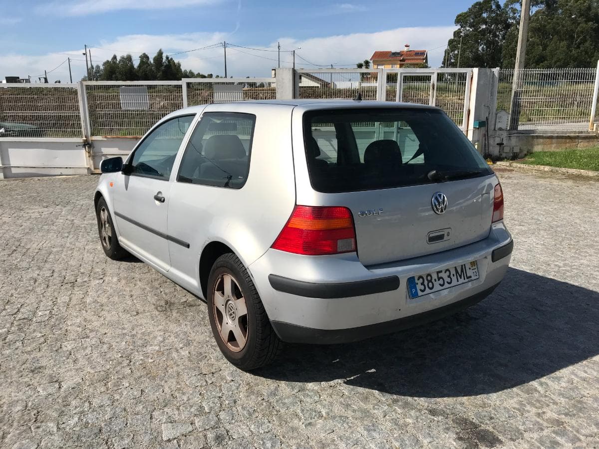 Vokswagen Golf 1.4 16v · Ano 1998 — image 6