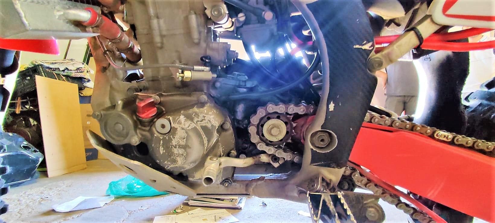 LEILÃO SUSPENSO · Honda CRF 450 R enduro — imagem 15