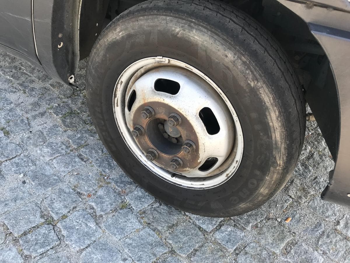 Iveco Daily 35C15 · Ano 2014 — imagem 17