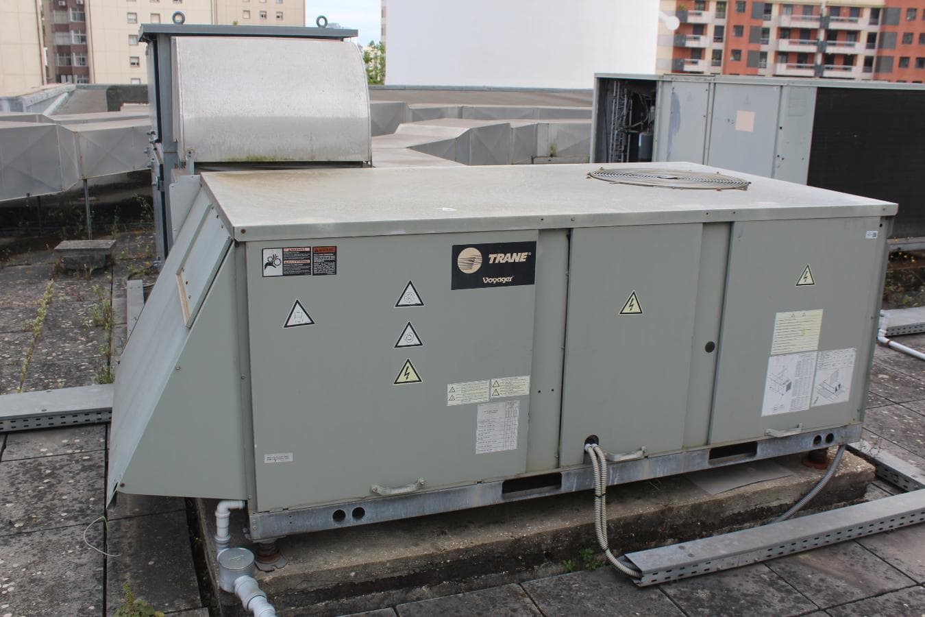 Sistema AVAC + Ventiladores — image 13