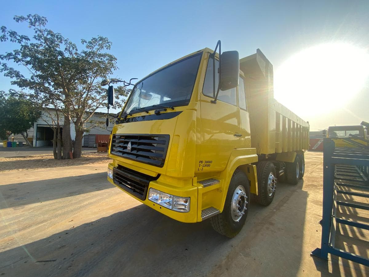 Camião basculante (38 Ton.) · Viana, Luanda. — imagem 14