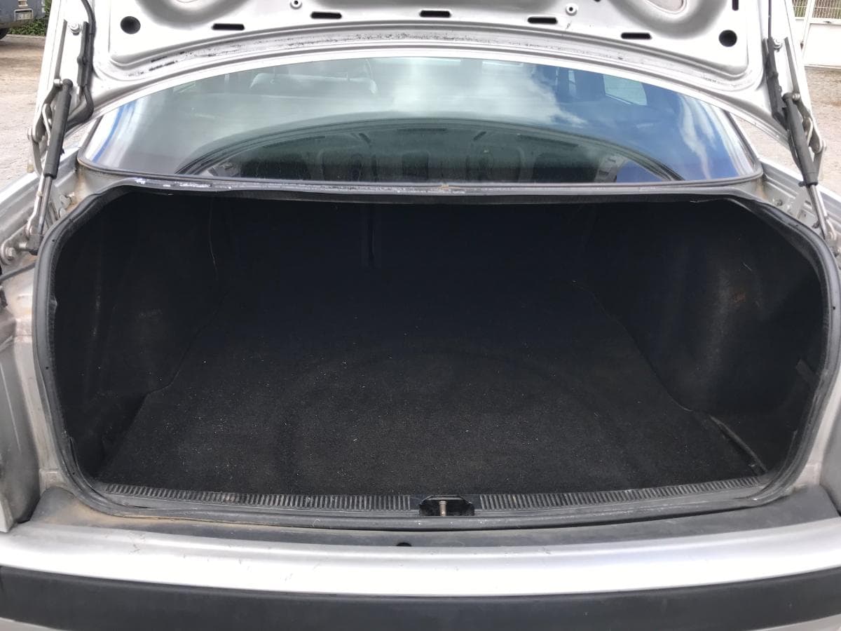 Audi 80 1.9TDI · Ano 1999 — imagem 7