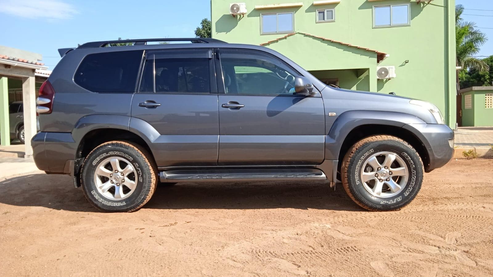 Toyota Land Cruiser Prado · — imagen 11