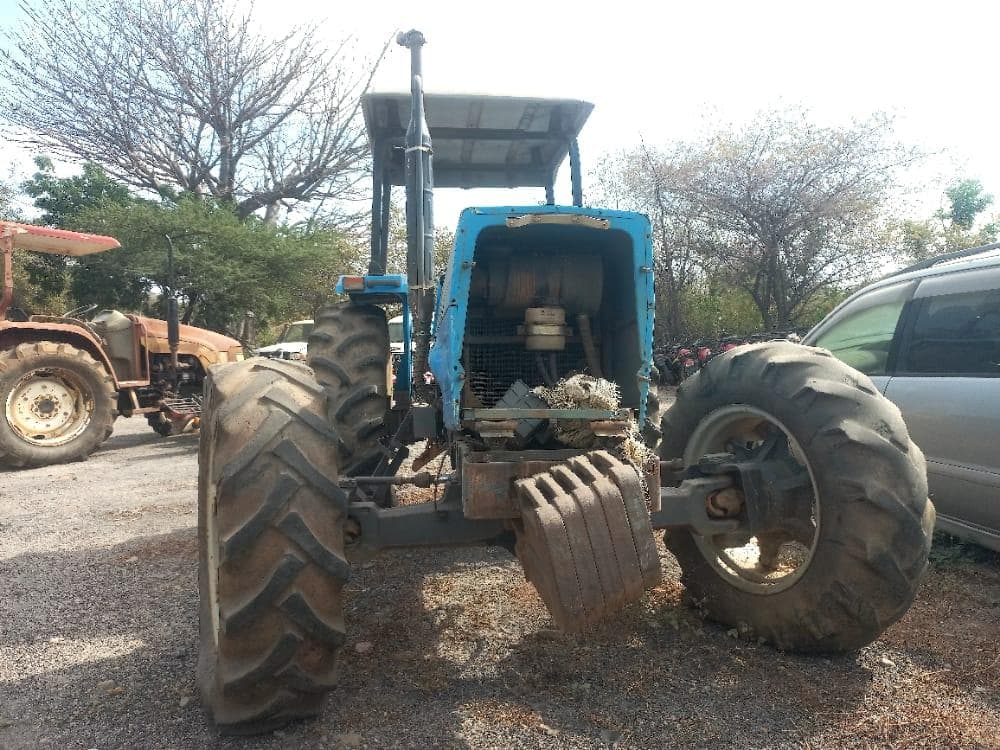 Tractor Landine · — image 6
