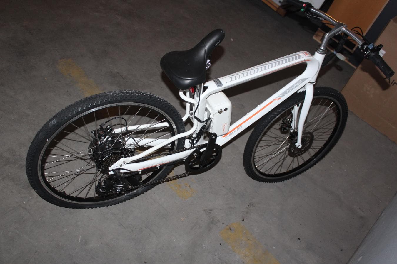Bicicleta elétrica 'Airwheel R8' — image 8