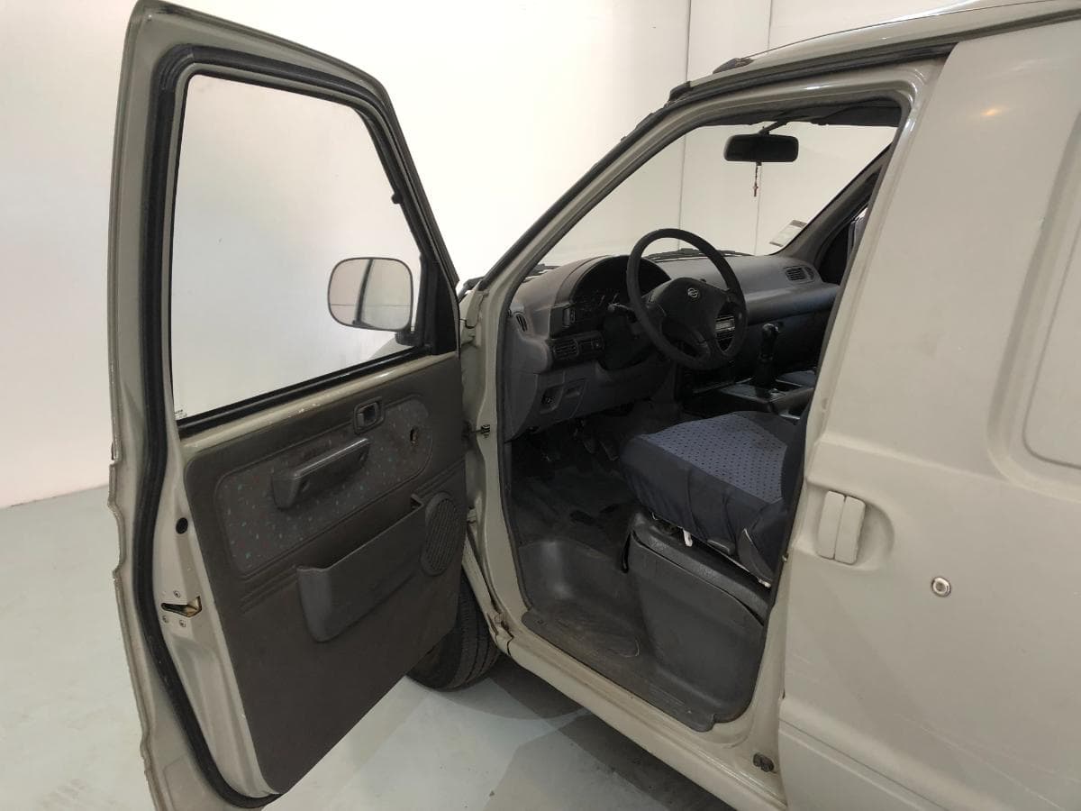 Nissan Vanette · Ano 1997 — image 21