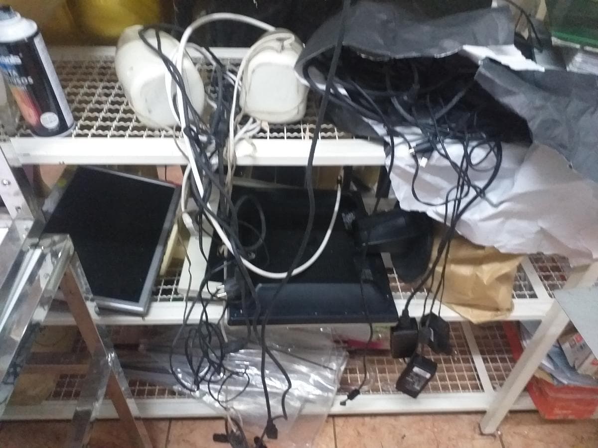 Mobiliário Expositor · Material Informático — imagem 25