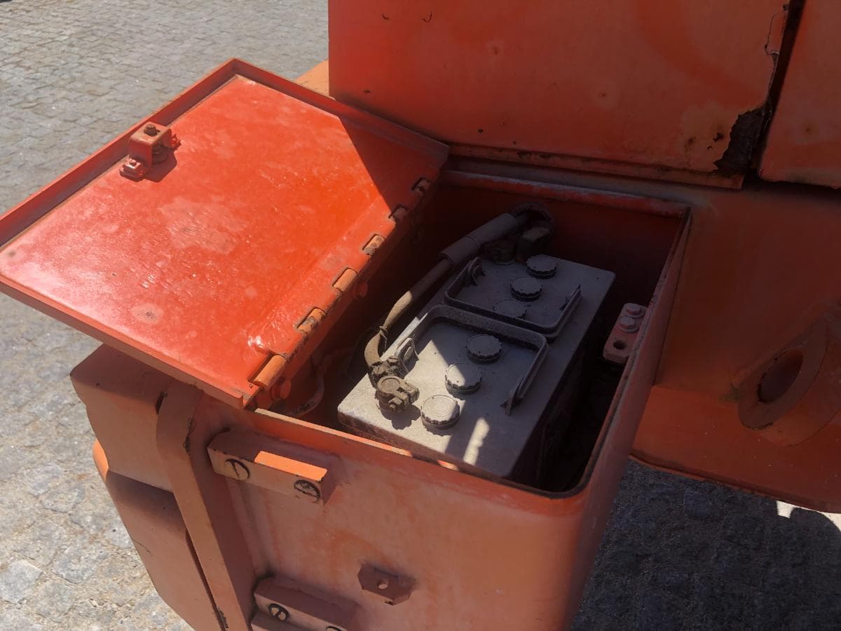 Pá Carregadora Fiat Hitachi FR 130 — imagen 11