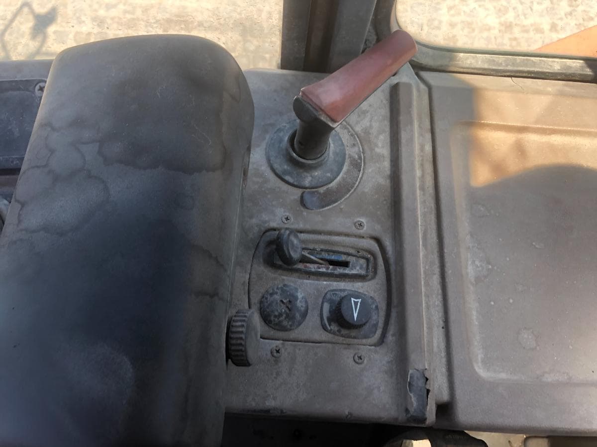 Pá Carregadora Fiat Hitachi FR 130 — imagen 22