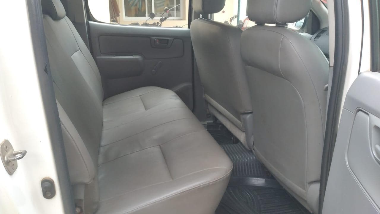 Toyota hilux D4D · — imagem 4