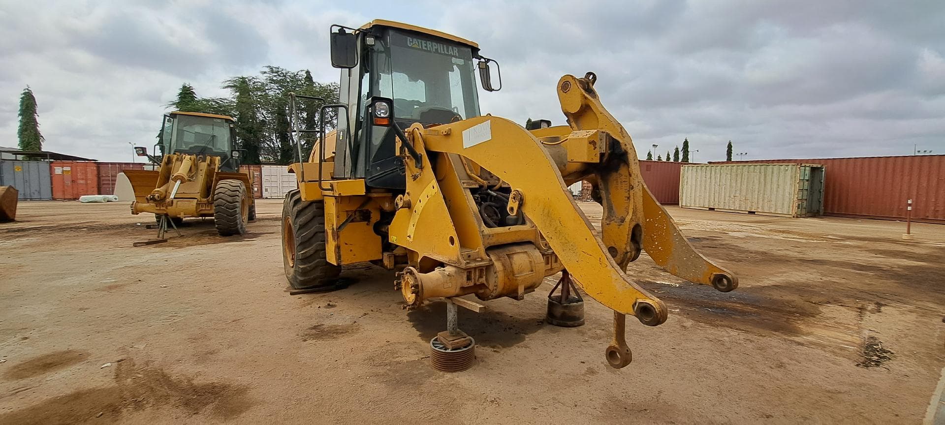Pá Carregadora CATERPILLAR 950H · Viana — imagen 9