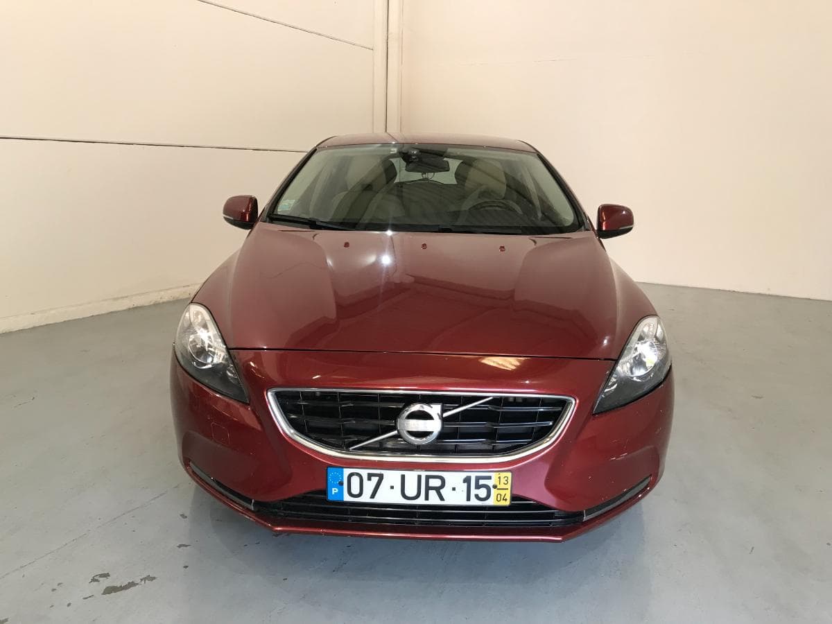 Volvo V40 D2 · Ano 2013 — imagen 2