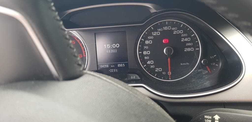 Audi A4 · Ano 2014 19-TP-09 — imagen 5