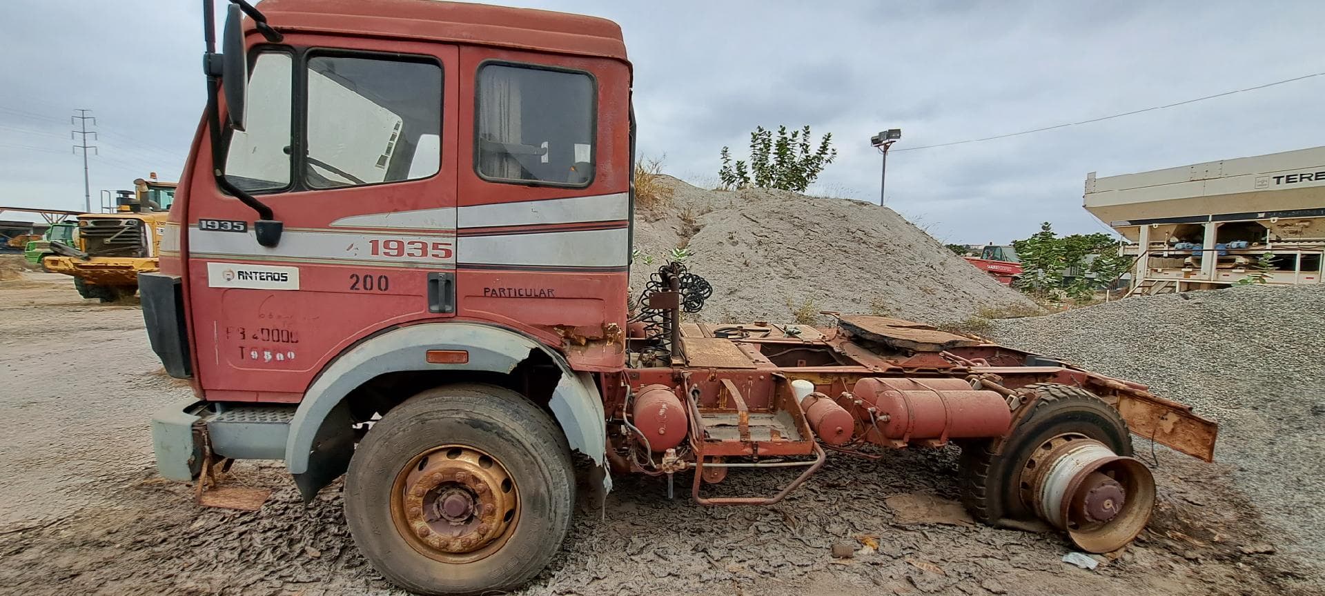 Camião trator MERCEDES BENZ 19355k — imagen 3