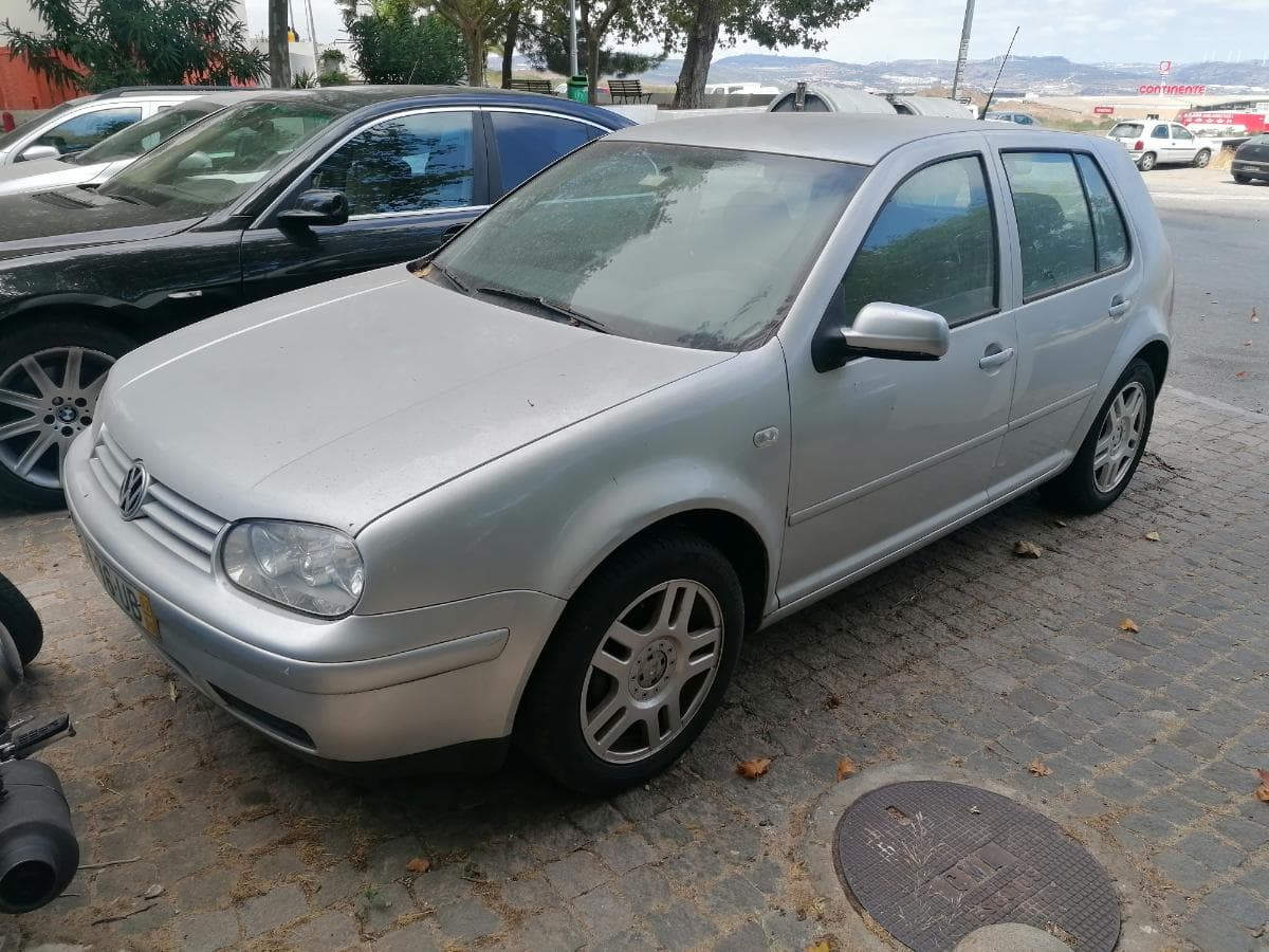 Volkswagen Golf 1.4 — imagen 1