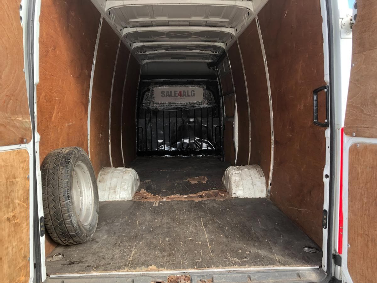 Iveco Daily 35C15 · Ano 2012 — image 8