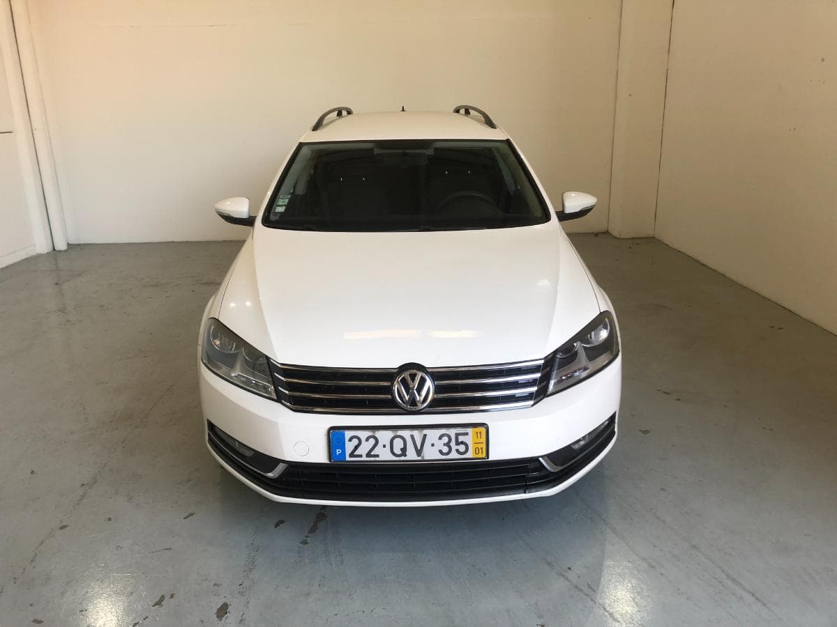 Volkswagen Passat BlueMotion · Ano 2011 — image 2