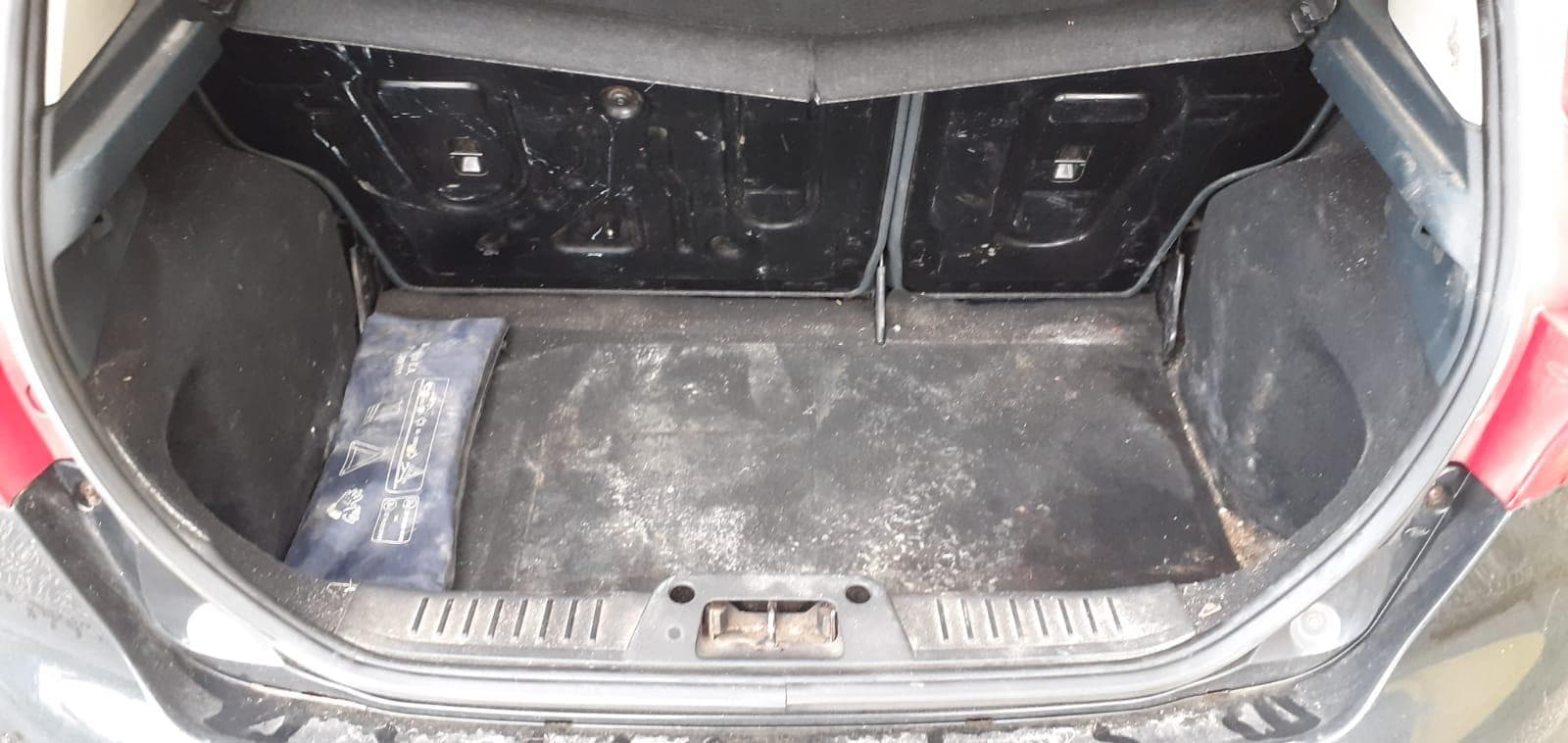 Ford Fiesta 1.2 · Ano 2009 — imagem 8