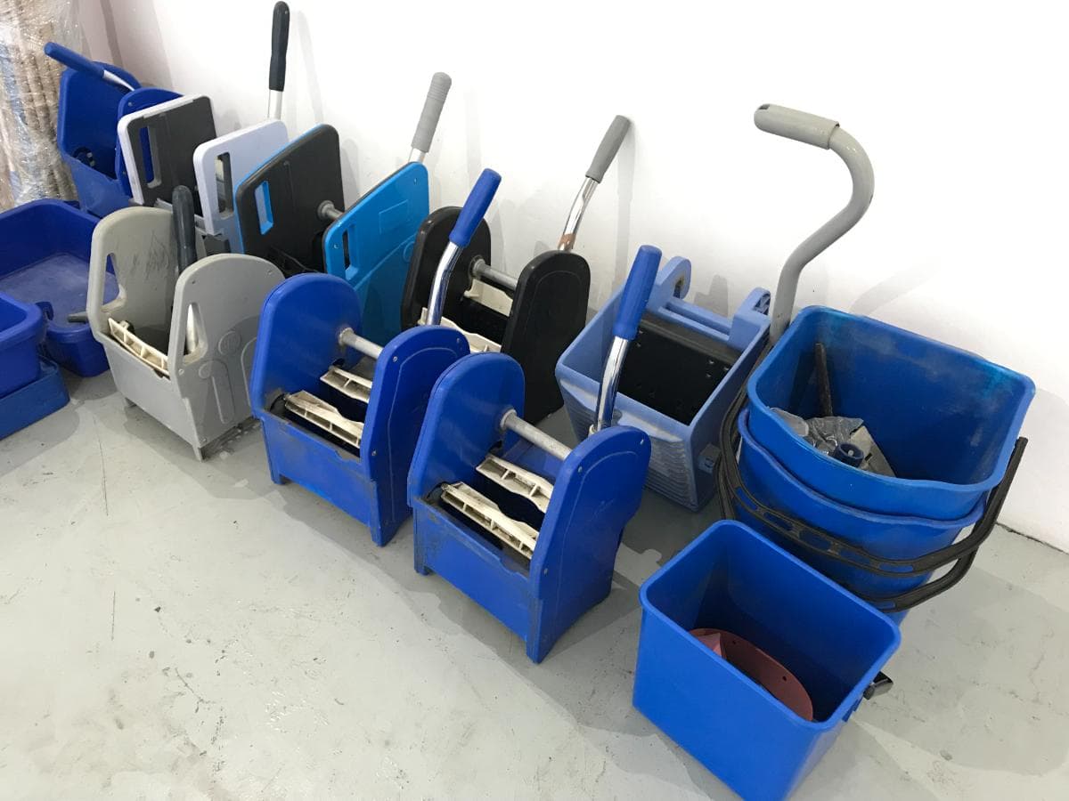 Acessórios Material Limpeza — image 4