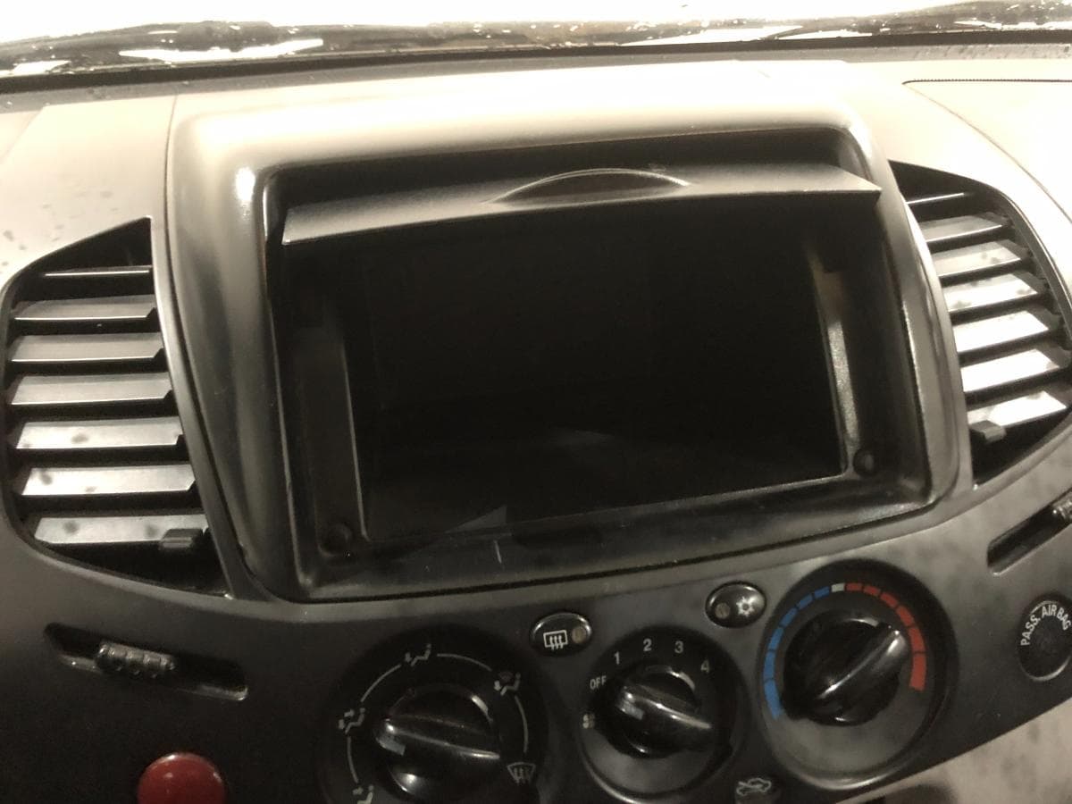 Mitsubishi L200 Pick Up · Ano 2009 — imagen 32