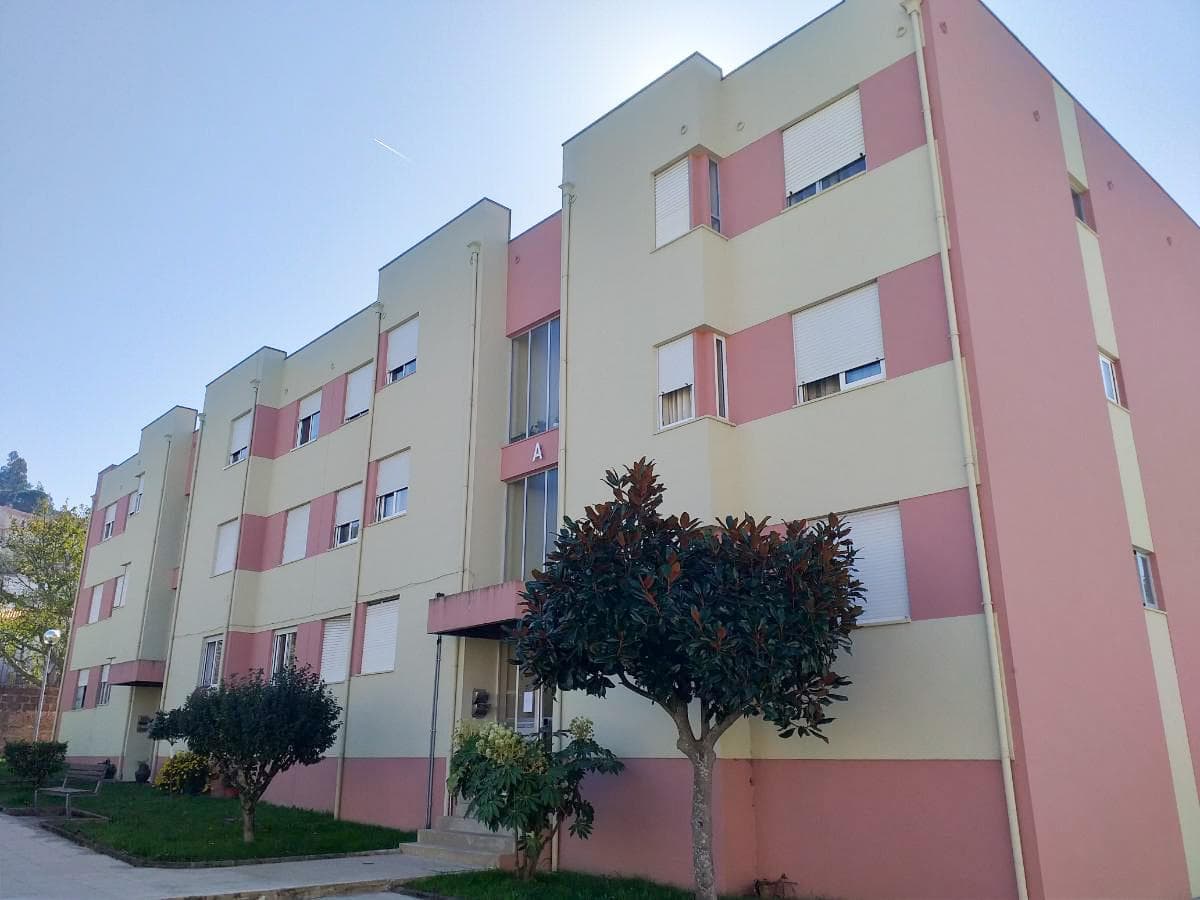 LEILÃO SUSPENSO · 1/5 de Apartamento T4 · Vila Nova de Cerveira — imagem 1