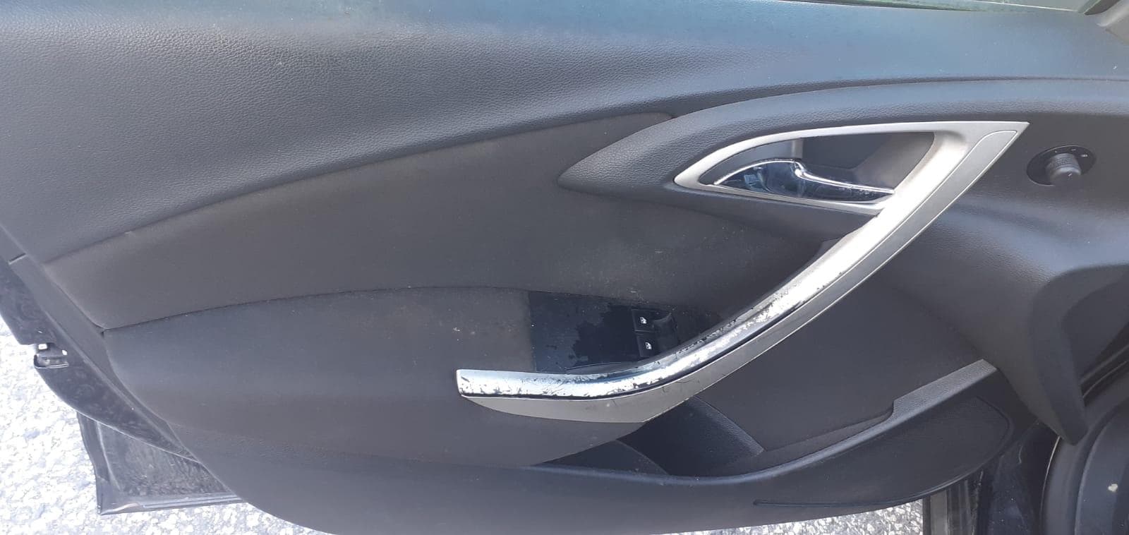 Opel Astra 1.7CDTI · Ano 2012 — imagen 16