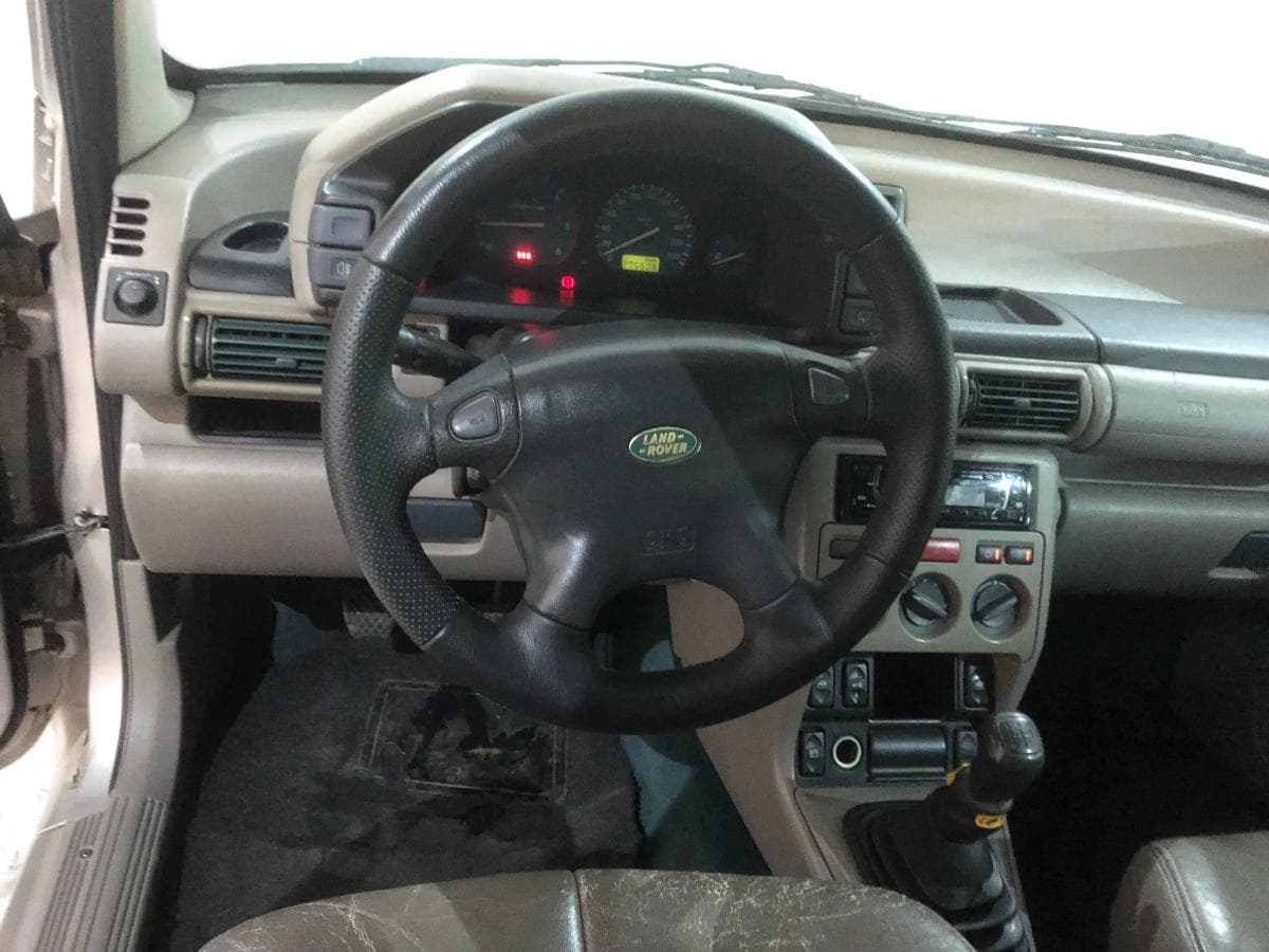 Land Rover Freelander SUV Cabrio 2.0 · Ano 2000 — image 37