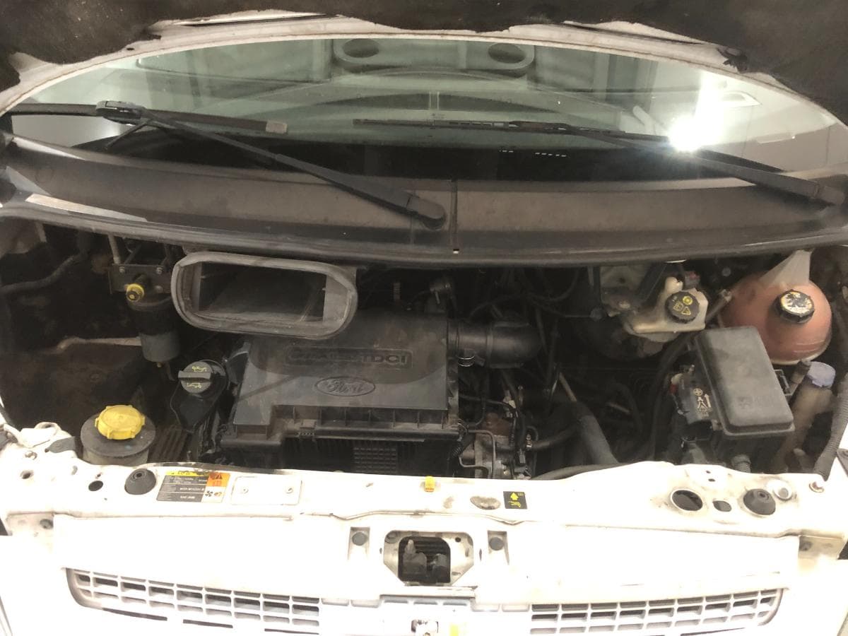 Ford Transit · Ano 2006 — imagen 4