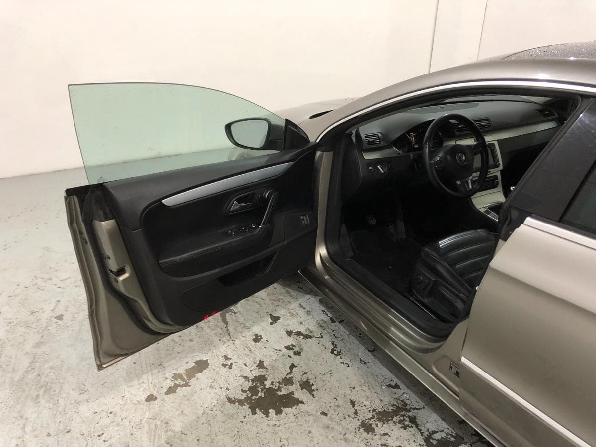 Volkswagen Passat 2.0TDI · Ano 2008 — imagen 15