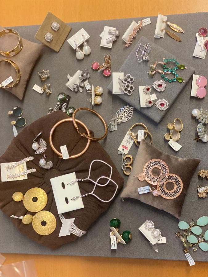 Pendientes de plata y otros materiales — imagen 15