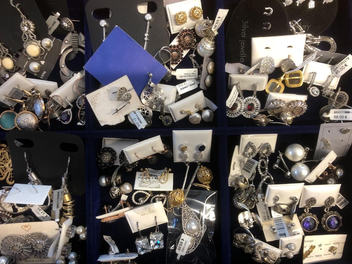 Boucles d'oreilles en argent et autres matériaux — image 5