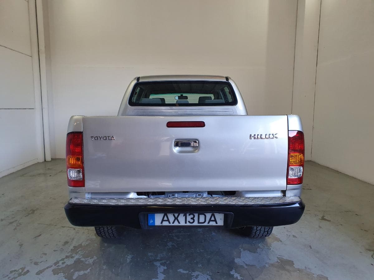 Toyota Hilux — imagen 7