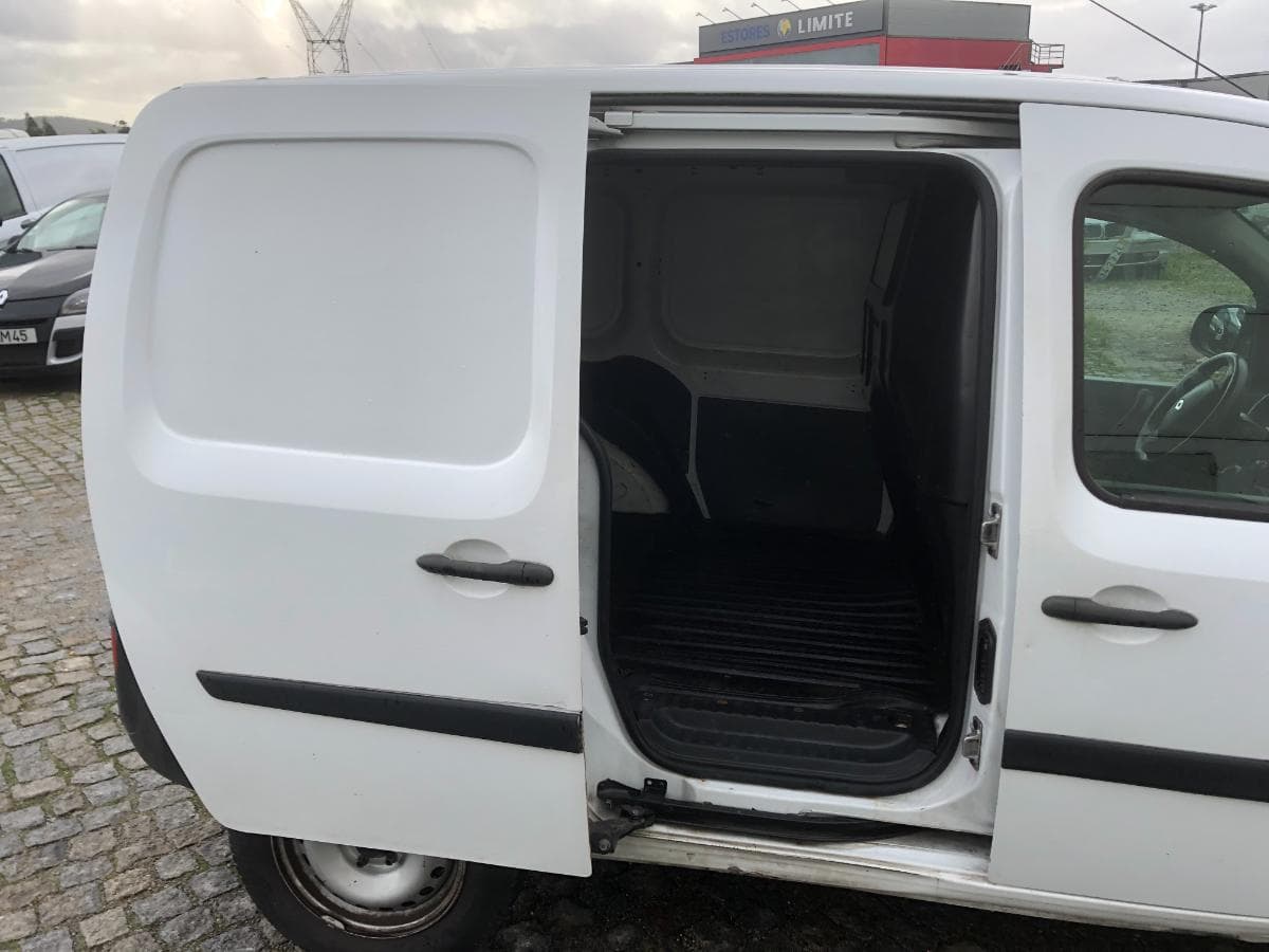 Renault Kangoo 1.5 DCI · Ano 2016 — imagem 13