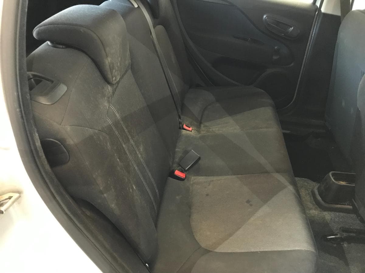 Fiat Punto 1.2 · Ano 2016 — image 23